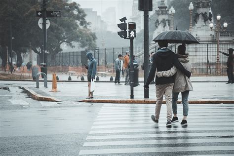 下雨天照片|70000 多张免费的“下雨”和“雨”照片